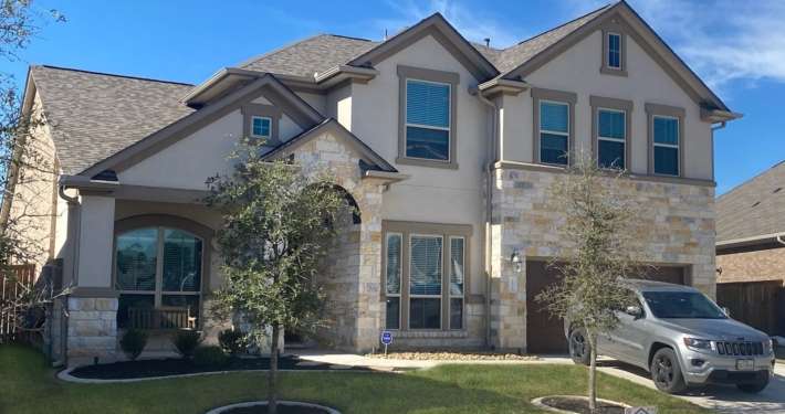 An Exterior residential roof constructed by TWT exterior in Austin, Texas