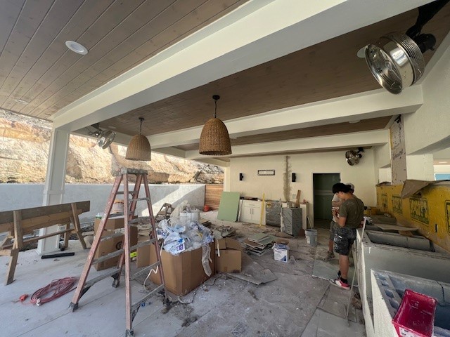 Poolside cabana in Lakeway, built by TWT Exteriors in Austin, TX